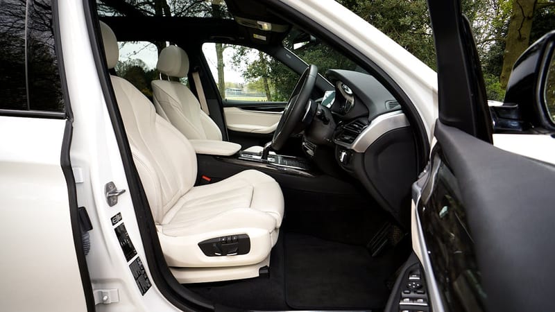 VIP Vehicle Transfer - 2