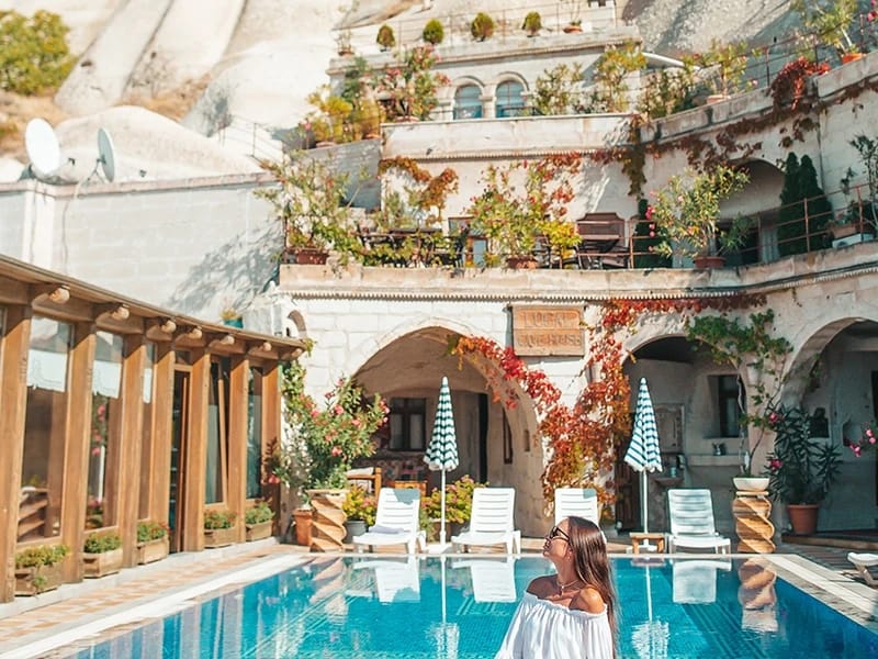 Mağara Otel Çekimi - 1